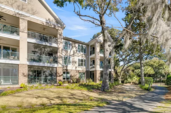 Mount Pleasant, SC 29464,1479 Long Grove Drive #208