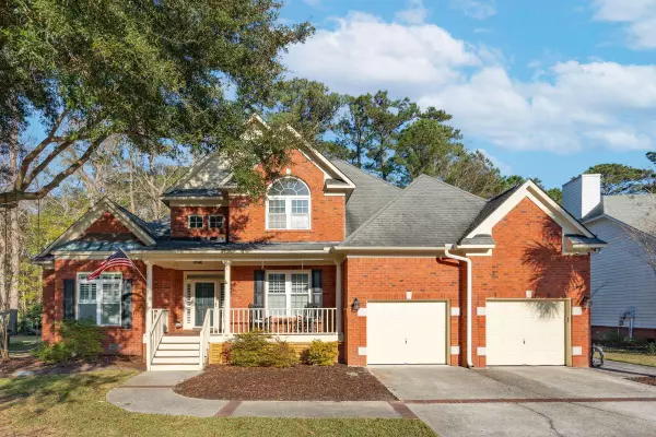 2757 Victoria Lake Dr,  Mount Pleasant,  SC 29466