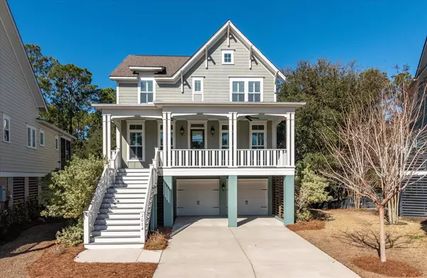 2084 Amenity Park Dr, Mount Pleasant, SC 29466