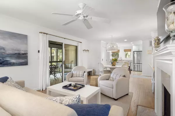 Kiawah Island, SC 29455,4545 Park Lake Dr