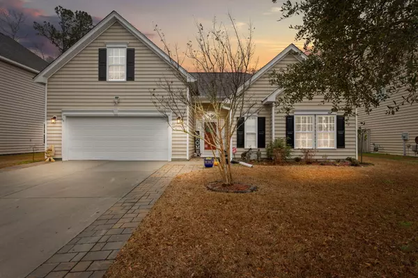 5223 Lenora Dr, Summerville, SC 29485