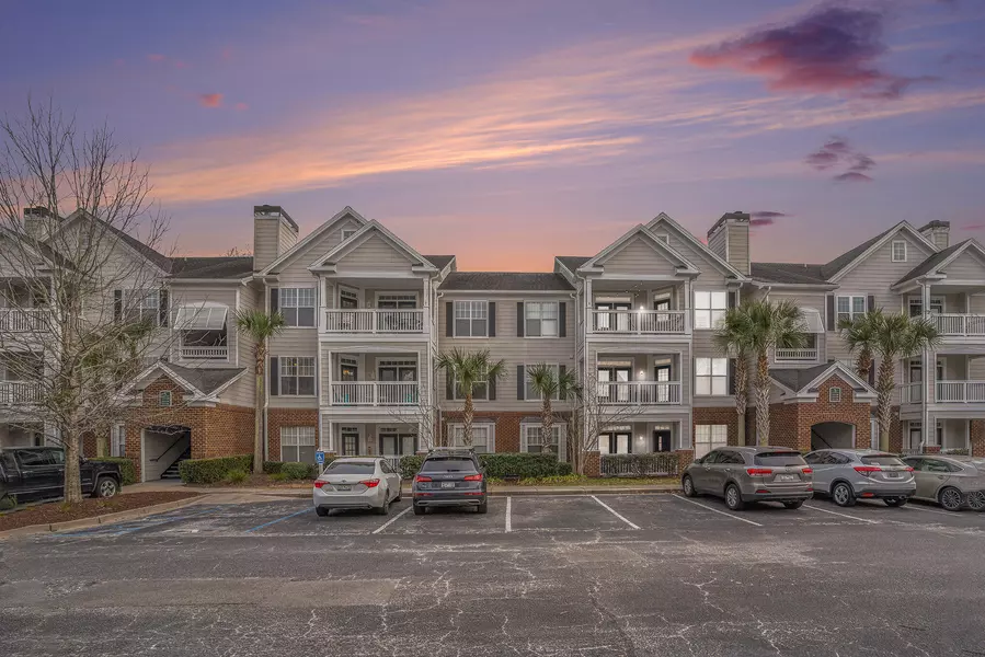 45 Sycamore Ave #523, Charleston, SC 29407