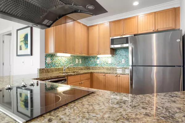 Isle Of Palms, SC 29451,5804 Palmetto Dr #A-401/403