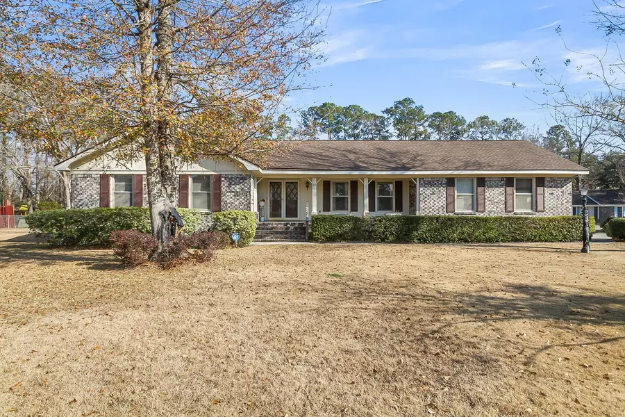 101 Winston Cir, Summerville, SC 29485