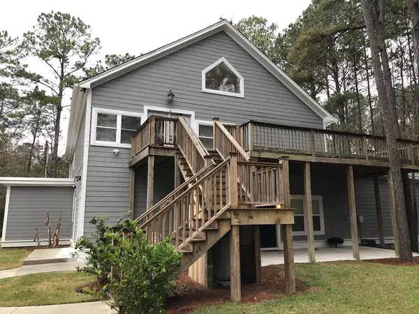 10369 Us-17, Mcclellanville, SC 29458