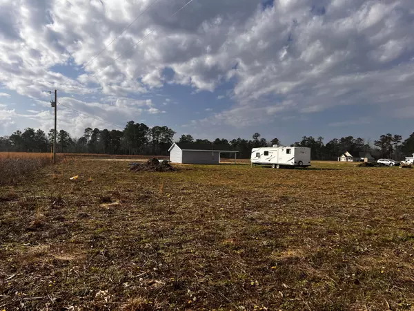 Salters, SC 29590,38 River Bluff Ln