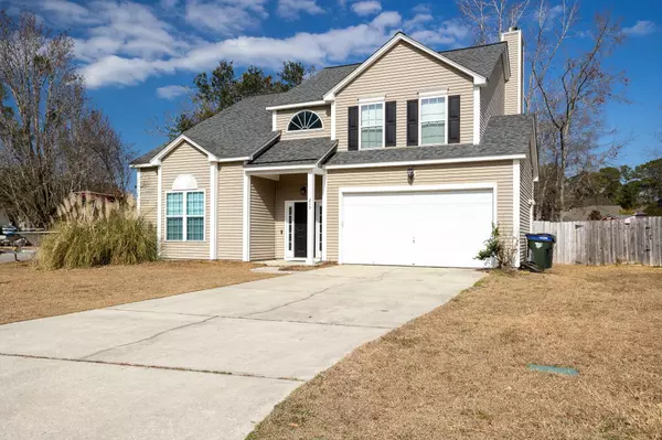 Summerville, SC 29485,215 Evesham Dr