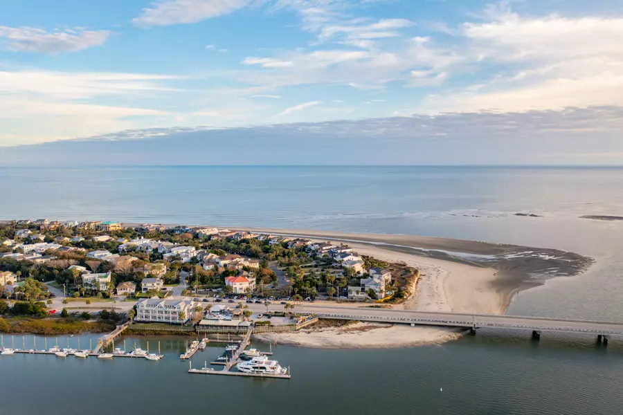 112 Ocean Blvd, Isle Of Palms, SC 29451