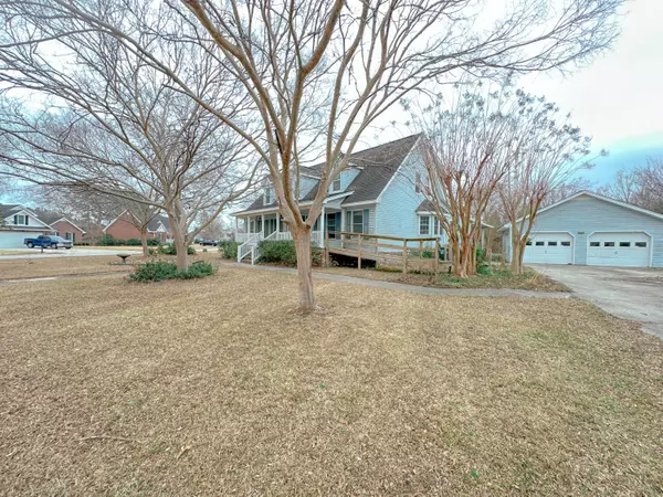 Moncks Corner, SC 29461,1406 Cooper River Blvd