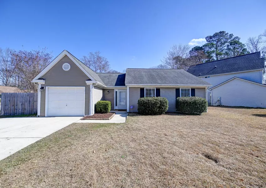 101 Stoneybrea Ct, Goose Creek, SC 29445