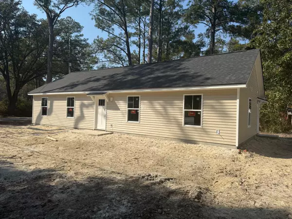 122 Thompson St, Walterboro, SC 29488