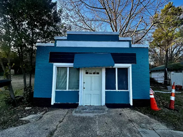 Saint Matthews, SC 29135,504 F R Huff Dr