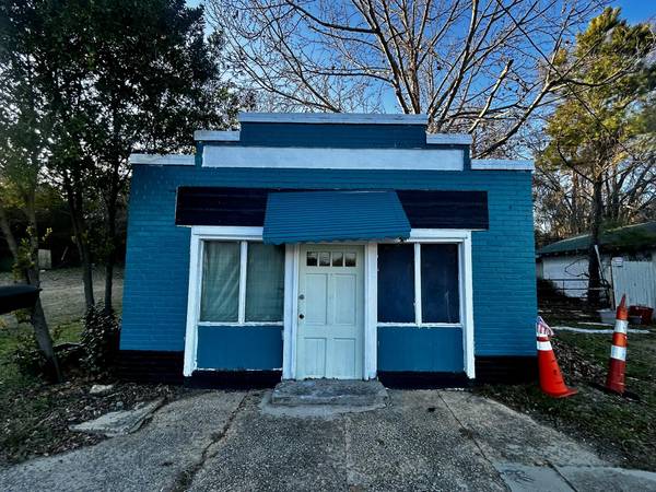 Saint Matthews, SC 29135,504 F R Huff Dr