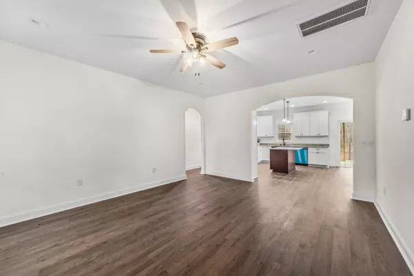 Saint Matthews, SC 29135,688 Sikes Rd