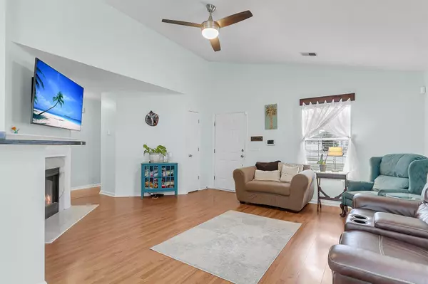 Charleston, SC 29414,195 Droos Way