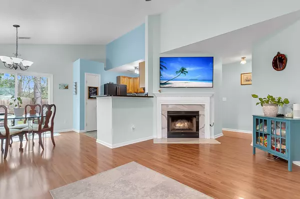 Charleston, SC 29414,195 Droos Way