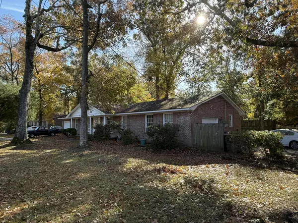 Charleston, SC 29412,975 Harbor View Rd