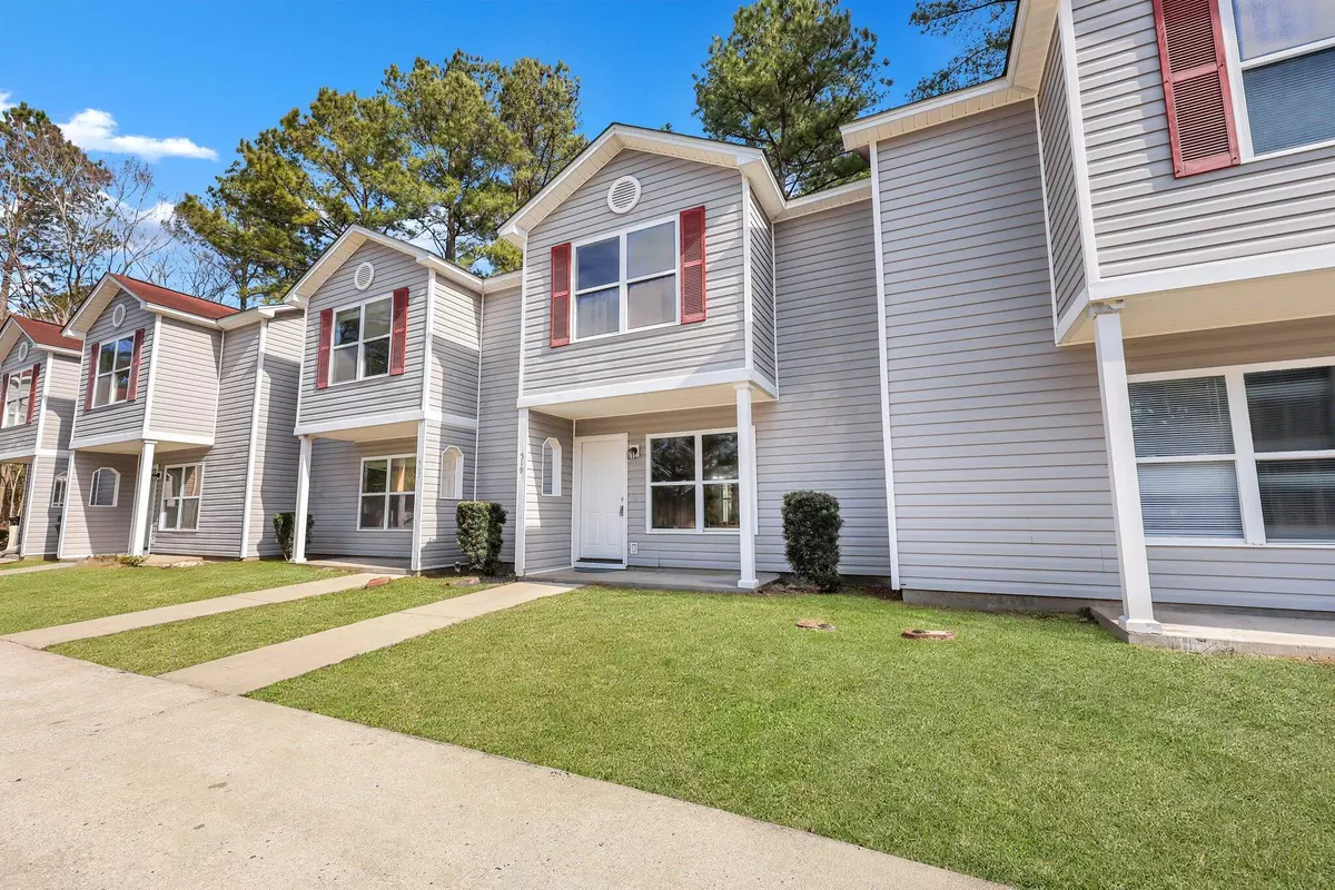 Summerville, SC 29485,515 Travelers Blvd