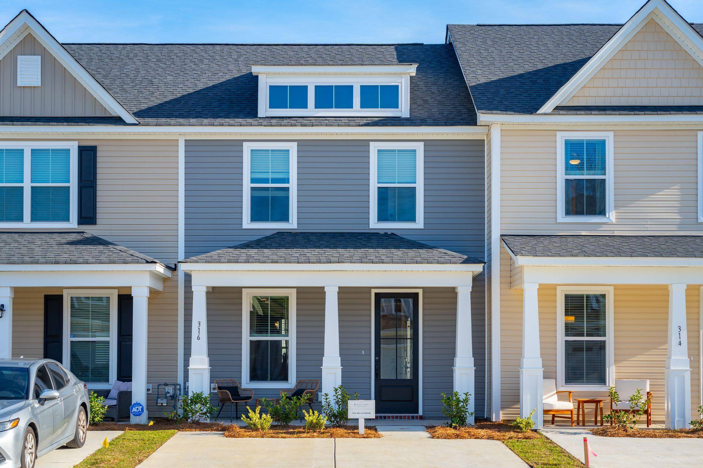 822 Alma Square Dr, Moncks Corner, SC 29461