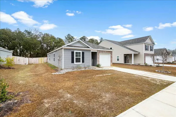 Moncks Corner, SC 29461,604 Red Mulberry Rd