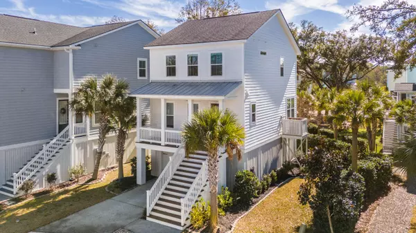 775 Forrest Dr, Charleston, SC 29492