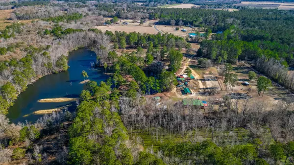Saint George, SC 29477,120 Rancho Hippey Way