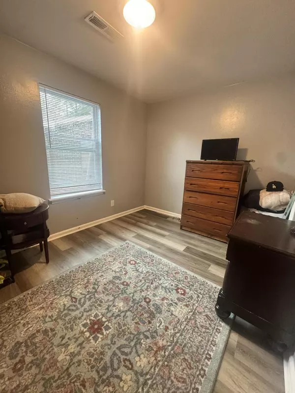 Summerville, SC 29485,122 Langley Dr #A&B