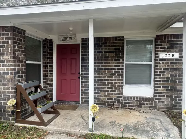 122 Langley Dr #A&B, Summerville, SC 29485