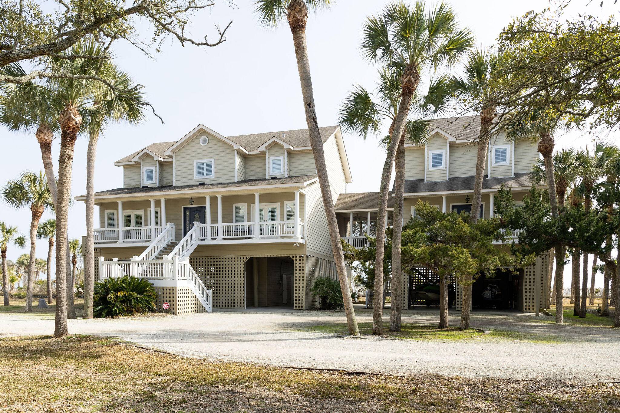 10 Toms Turnaround Cir, Edisto Island, SC 29438