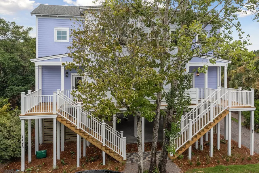 112 E Huron Ave #B, Folly Beach, SC 29439