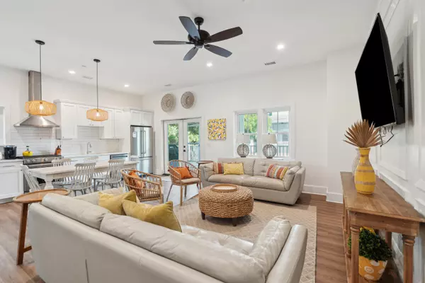 Folly Beach, SC 29439,112 E Huron Ave #A