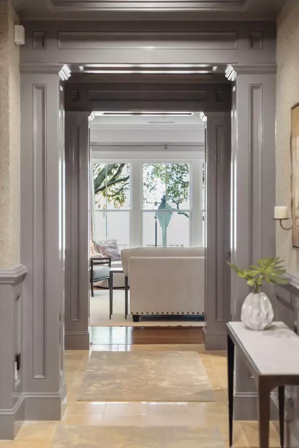 Charleston, SC 29401,32-E Prioleau St