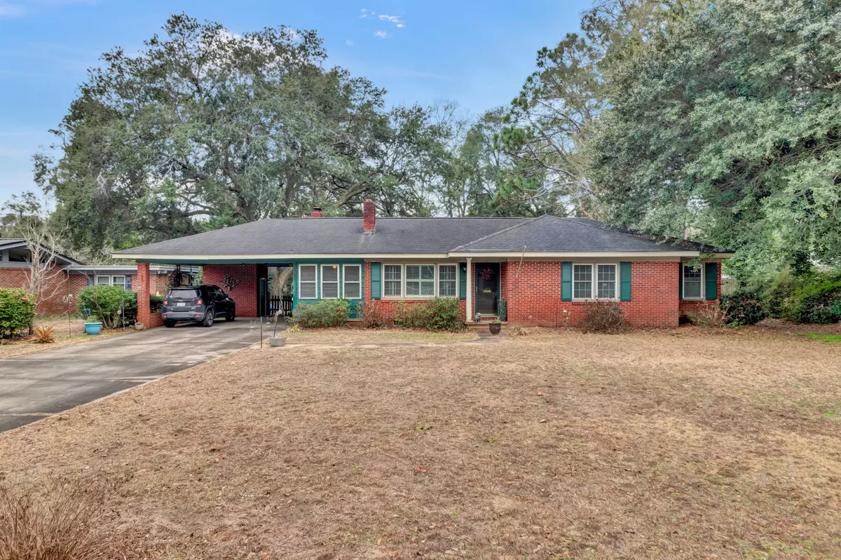 Kingstree, SC 29556,113 Hilltop St