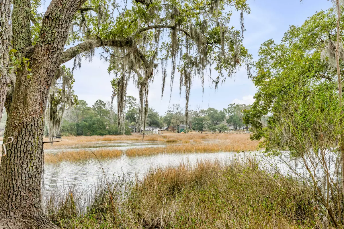 Mount Pleasant, SC 29464,1174 Village Creek Ln #3