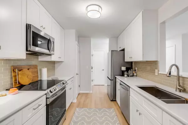 Mount Pleasant, SC 29464,1174 Village Creek Ln #3