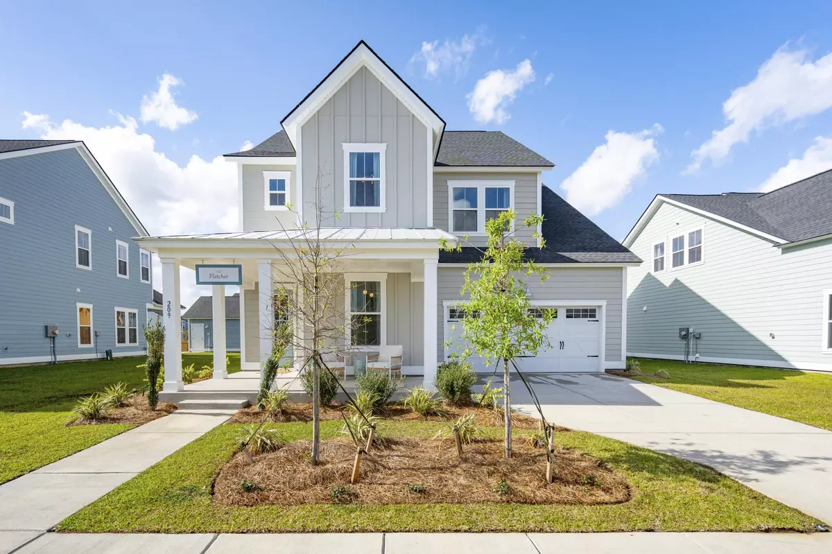 Summerville, SC 29486,135 East Morton St