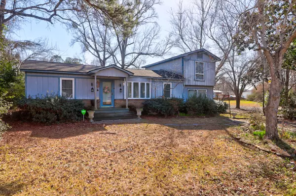 Summerville, SC 29483,133 Stephanie Cir