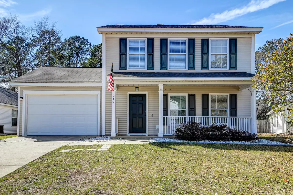 Ladson, SC 29456,242 Two Pond Loop