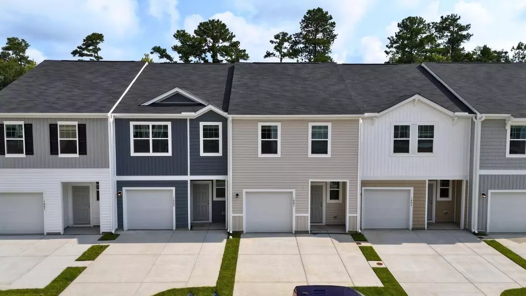 1704 Scarlett Maple St, Summerville, SC 29486