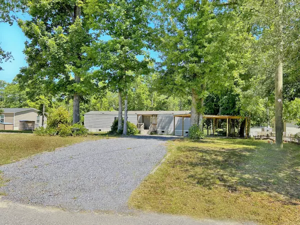 Eutawville, SC 29048,232 Ash Hill Dr