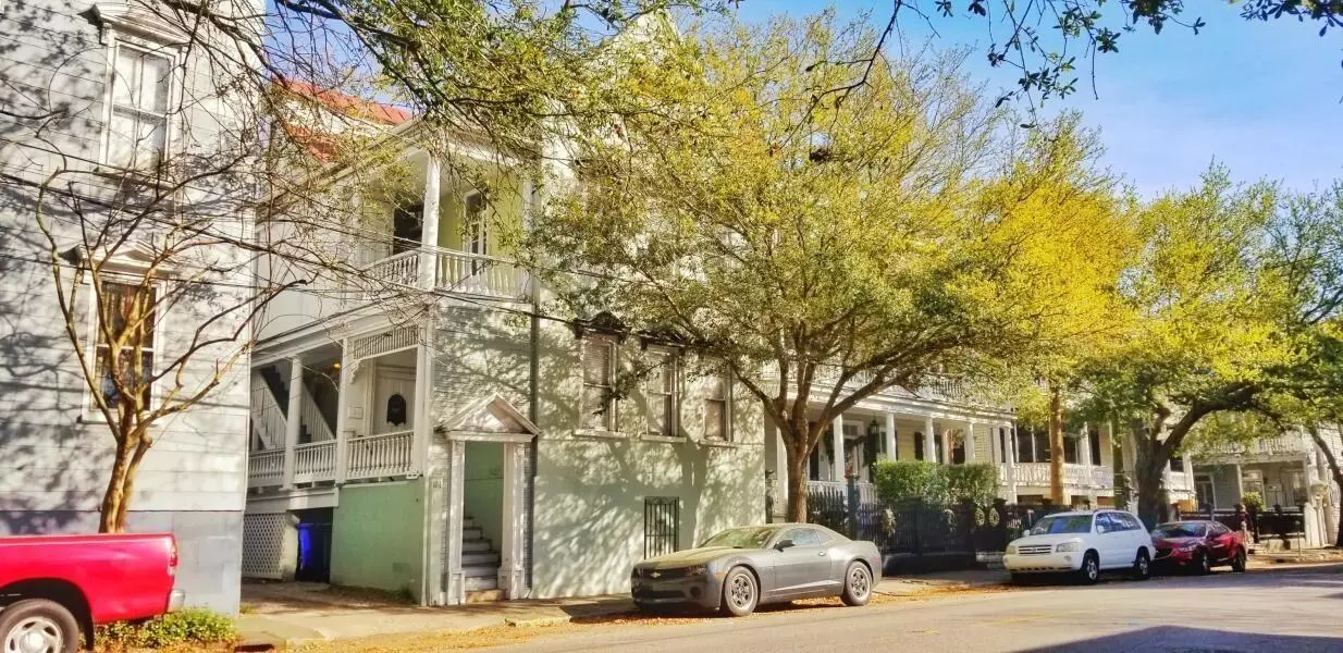 124 Wentworth St #1, Charleston, SC 29401