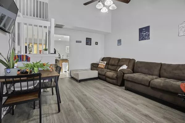 North Charleston, SC 29406,7900 Shadow Oak Dr Dr