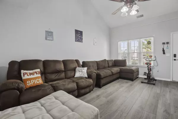 North Charleston, SC 29406,7900 Shadow Oak Dr Dr
