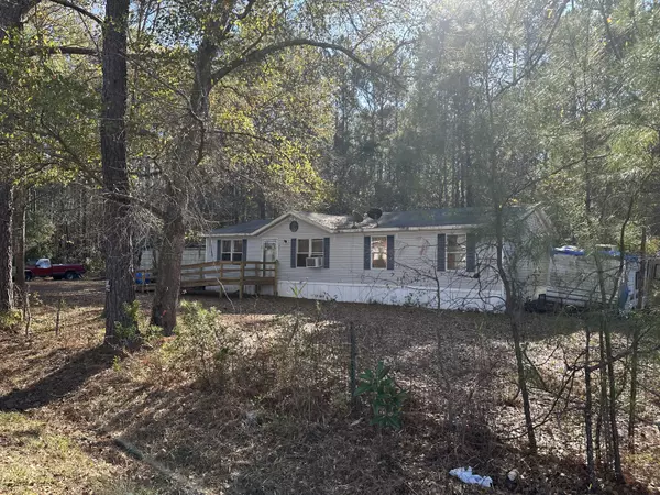 Summerville, SC 29483,195 E Turner St