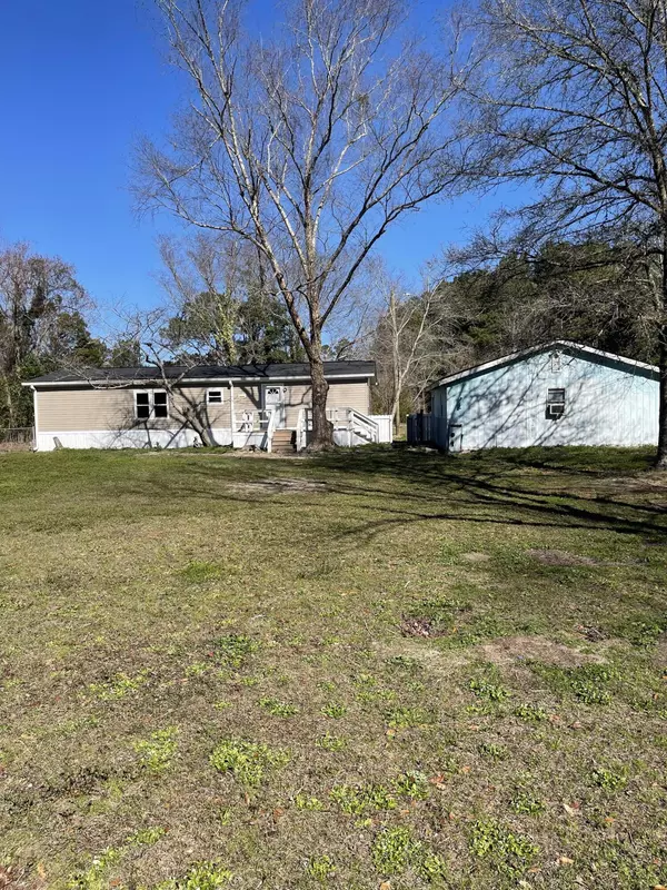 Cottageville, SC 29435,259 Gaines Cir