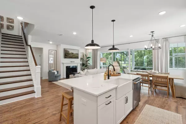 Hollywood, SC 29449,2062 Mcguire Ln #16