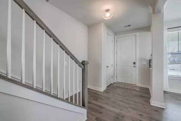 Ravenel, SC 29470,131 Summer Tanager Dr