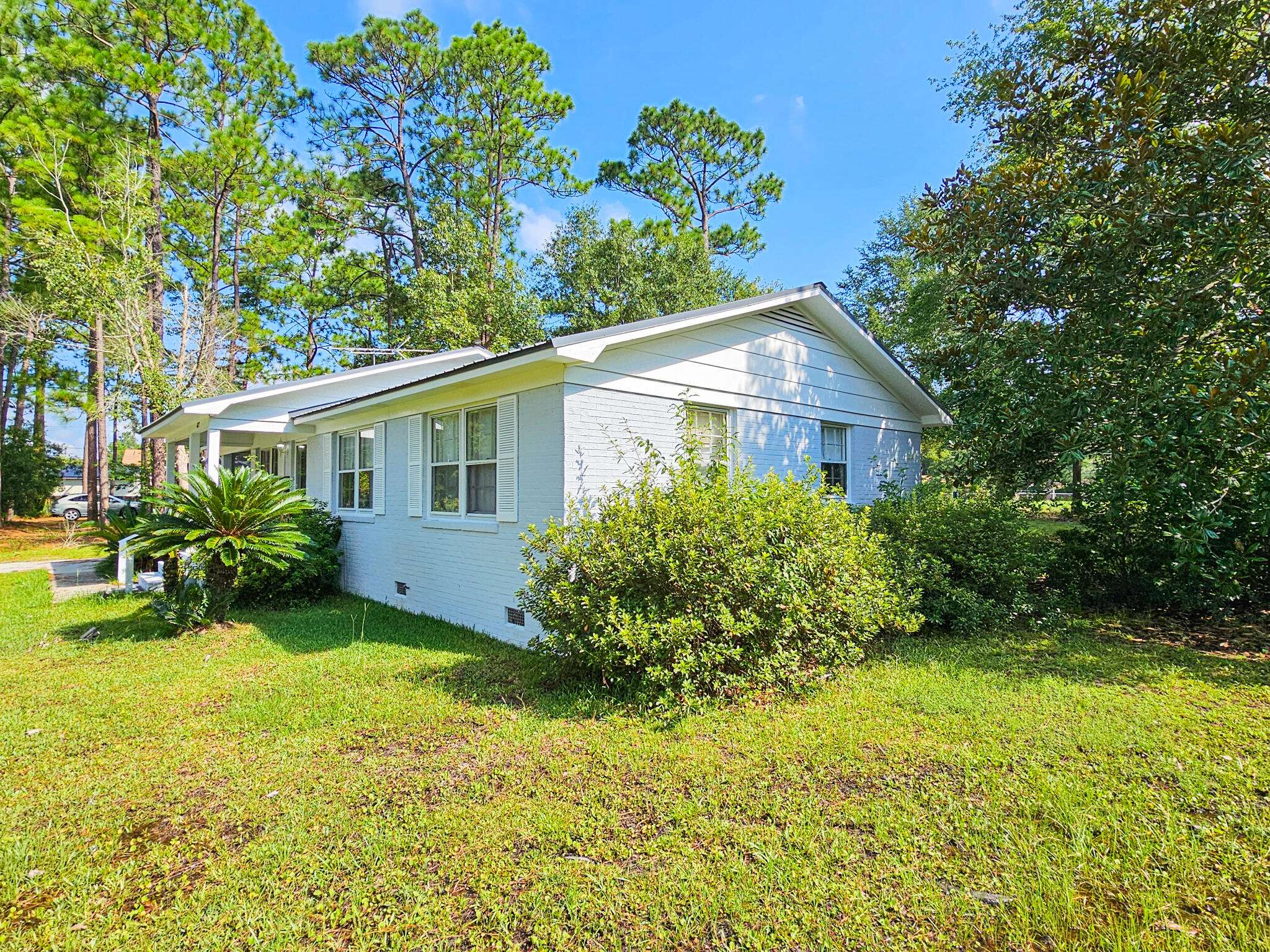 Walterboro, SC 29488,422 Academy Rd