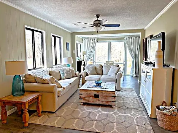 Santee, SC 29142,1041 Huran Ln