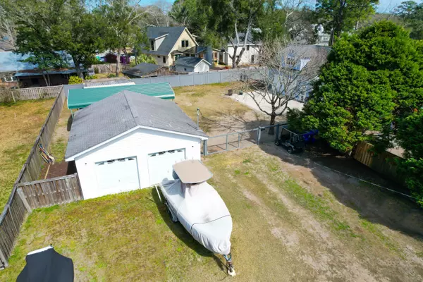 Mount Pleasant, SC 29464,1328 Erckmann Dr